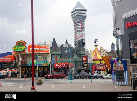 niagara falls strip|main street niagara falls ontario.